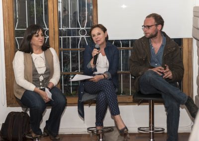 Exposición Mujeres y sus Ropajes