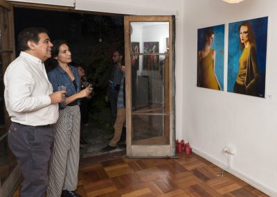 Exposición Mujeres y sus Ropajes
